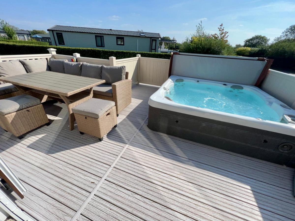 Cottontail Lodge - Hot Tub - Pet Friendly سيرني الجنوبية المظهر الخارجي الصورة